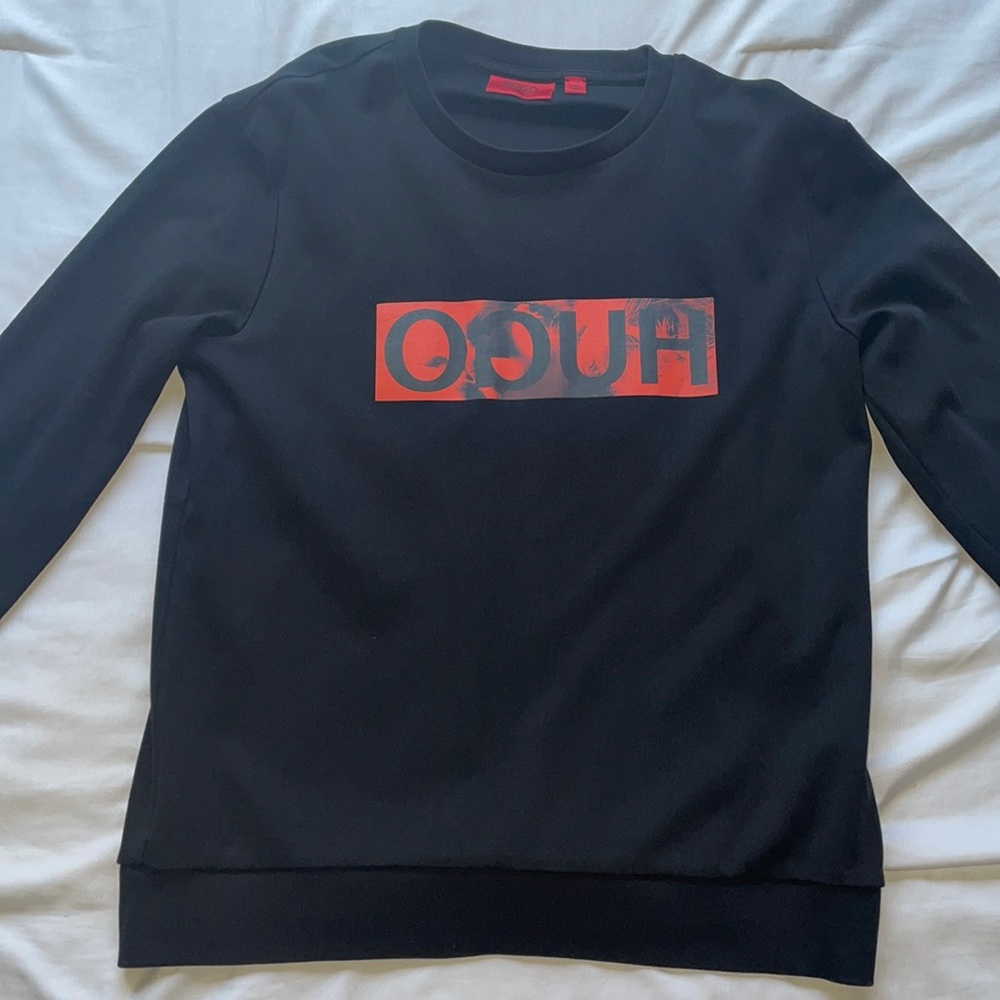 Hugo Boss thin sweater